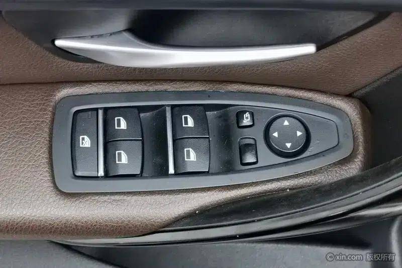 BMW 3 Series 2019 320Li Fashion Edition — миниатюра 22