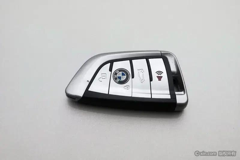 BMW 3 Series 2019 320Li Fashion Edition — миниатюра 6