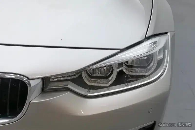 BMW 3 Series 2019 320Li Fashion Edition — миниатюра 7