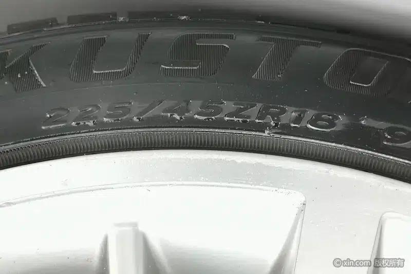 BMW 3 Series 2019 320Li Fashion Edition — миниатюра 10