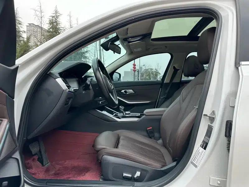 2021 BMW 3 Series Facelift 320Li M Sport Package — миниатюра 15