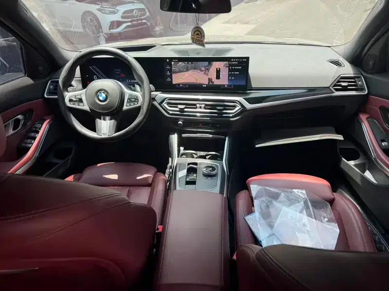 2023 BMW 3 Series 330i M Sport Shadow Edition — миниатюра 7