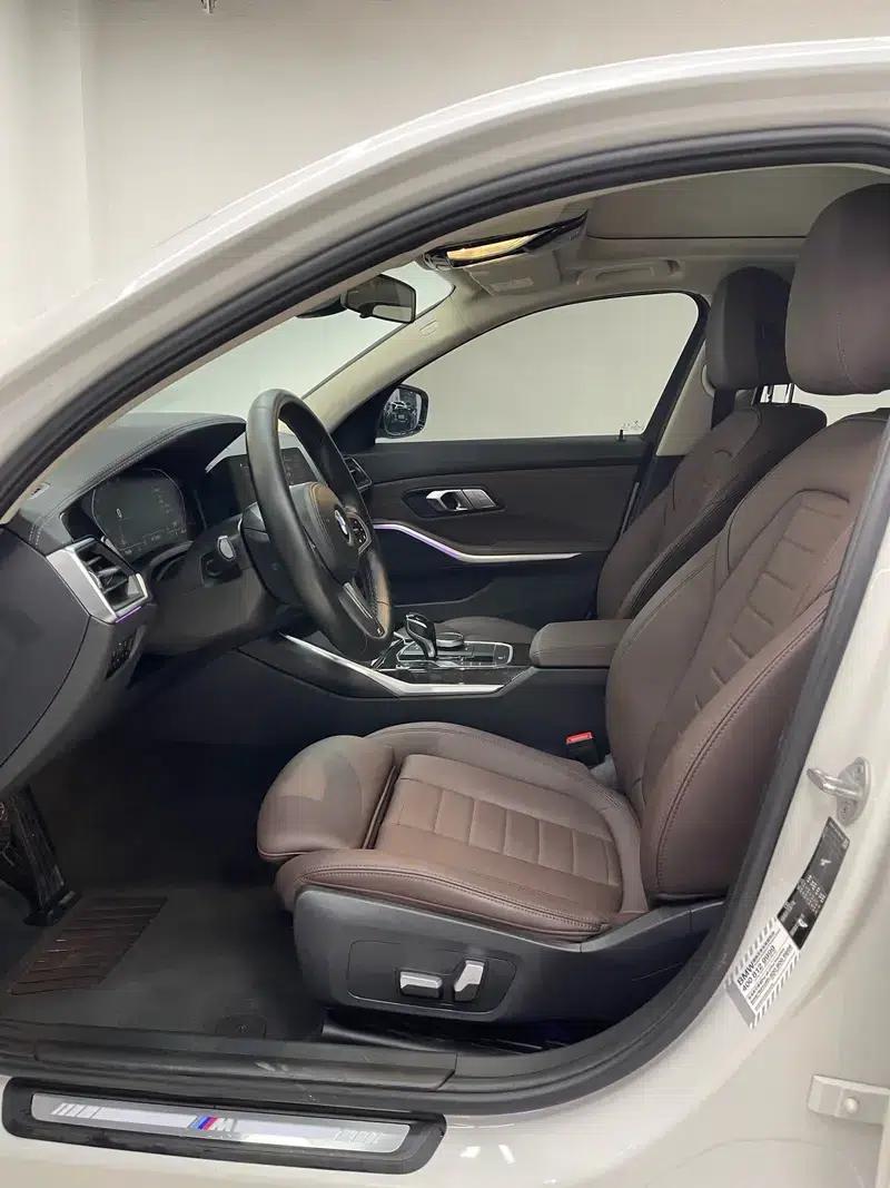 2020 BMW 3 Series 325Li M Sport Package — миниатюра 13