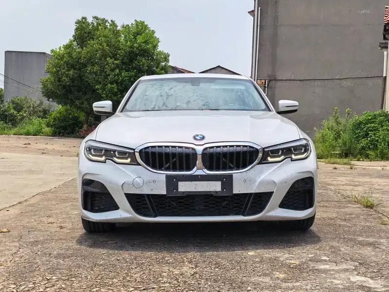 2022 BMW 3 Series 320Li M Sport Package — миниатюра 2
