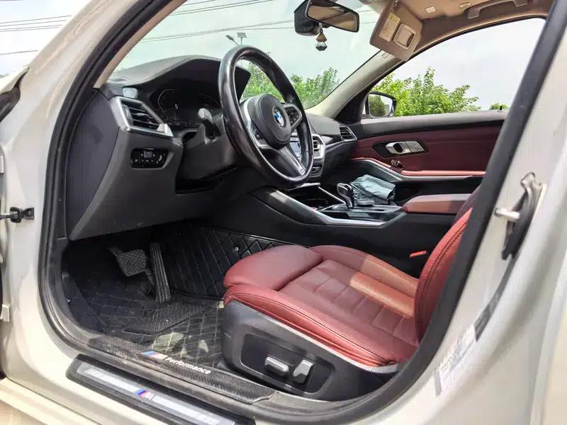 2022 BMW 3 Series 320Li M Sport Package — миниатюра 10