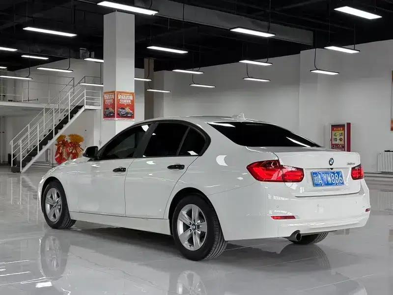 2014 BMW 3 Series 320i Fashion Edition — миниатюра 4