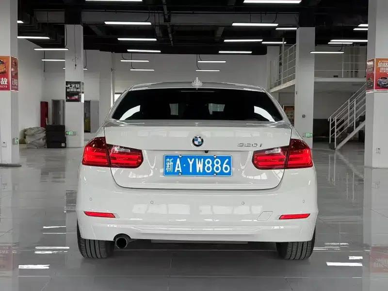 2014 BMW 3 Series 320i Fashion Edition — миниатюра 5