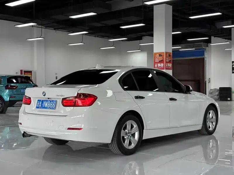 2014 BMW 3 Series 320i Fashion Edition — миниатюра 6
