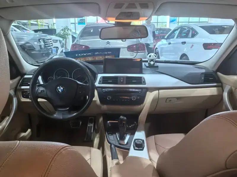 2014 BMW 3 Series 320i Fashion Edition — миниатюра 7