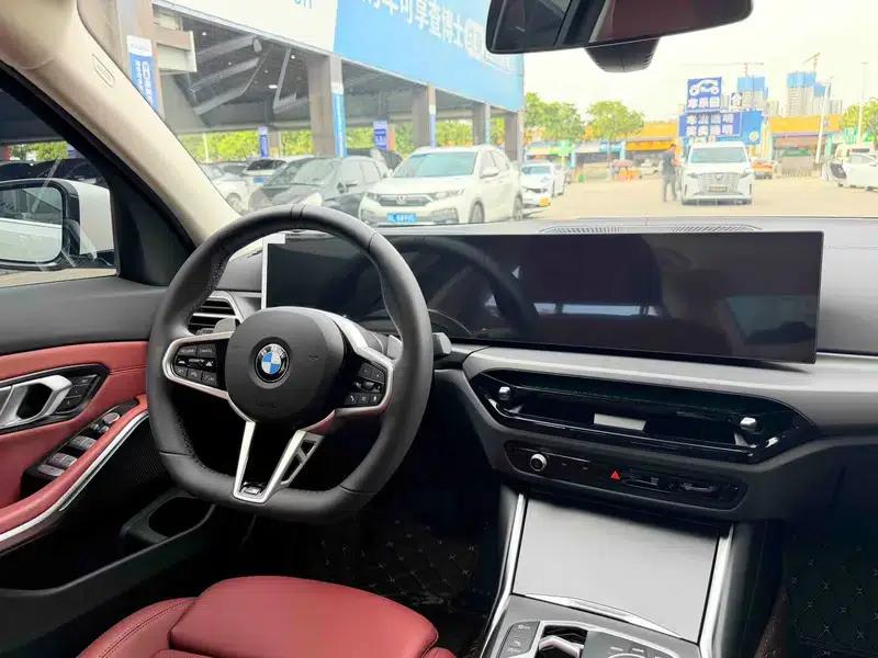 2025 BMW 3 Series 325i M Sport Package — миниатюра 9