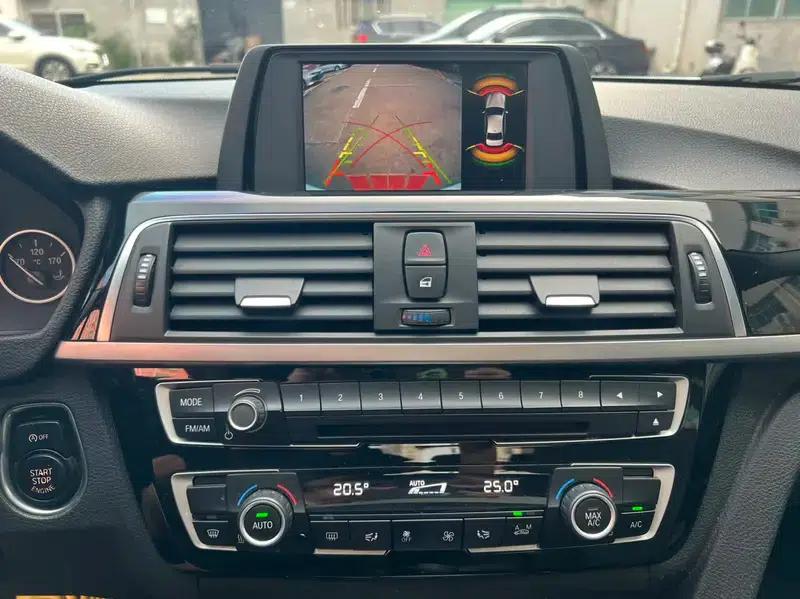 2016 BMW 3 Series 320Li Fashion Edition — миниатюра 13