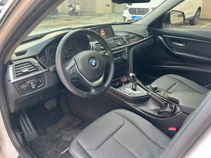 2016 BMW 3 Series 320Li Fashion Edition — миниатюра 15