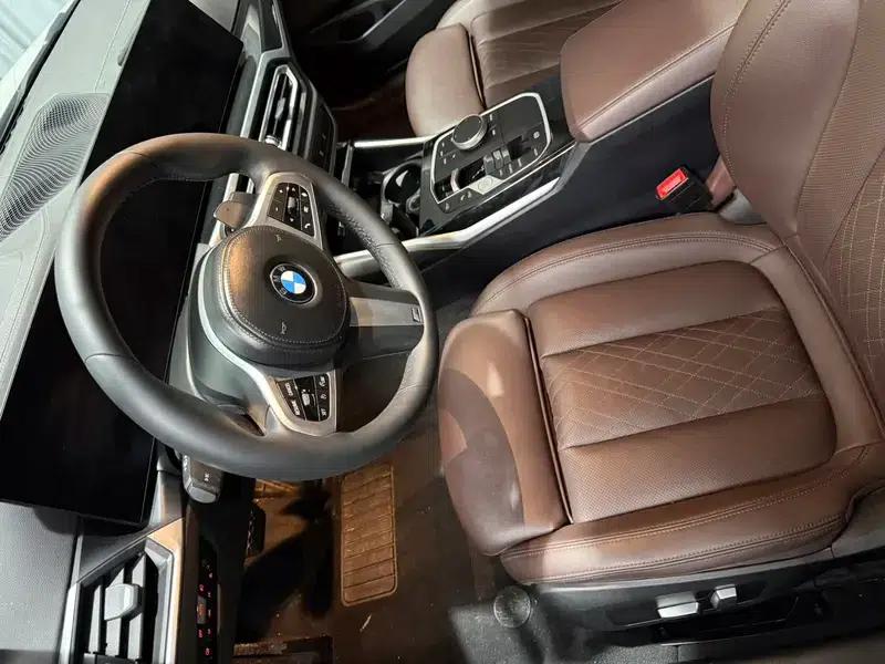 2023 BMW 3 Series 320Li M Sport Package — миниатюра 12