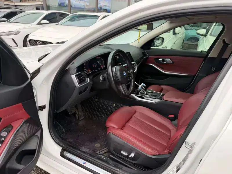 2022 BMW 3 Series 320Li M Sport Package — миниатюра 6