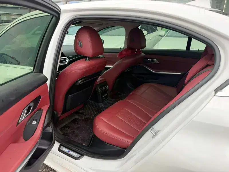 2022 BMW 3 Series 320Li M Sport Package — миниатюра 9