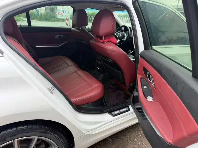 2022 BMW 3 Series 320Li M Sport Package — миниатюра 10