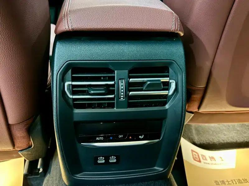 2023 BMW 3 Series 320Li M Sport Package — миниатюра 6