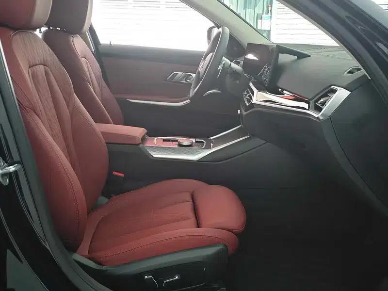 2023 BMW 3 Series 325Li M Sport Package — миниатюра 7