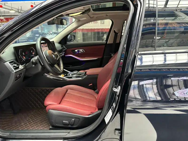 2023 BMW 3 Series 320Li M Sport Package — миниатюра 15