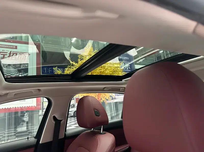 2023 BMW 3 Series 320Li M Sport Package — миниатюра 17