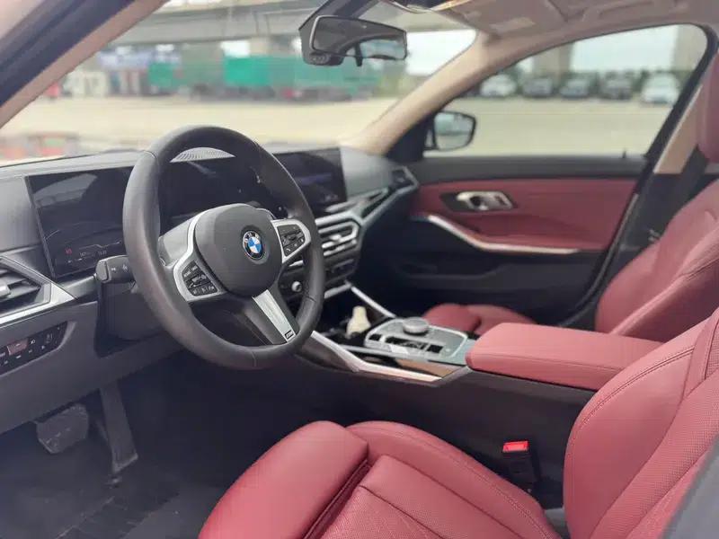 2023 BMW 3 Series 320Li M Sport Package — миниатюра 8