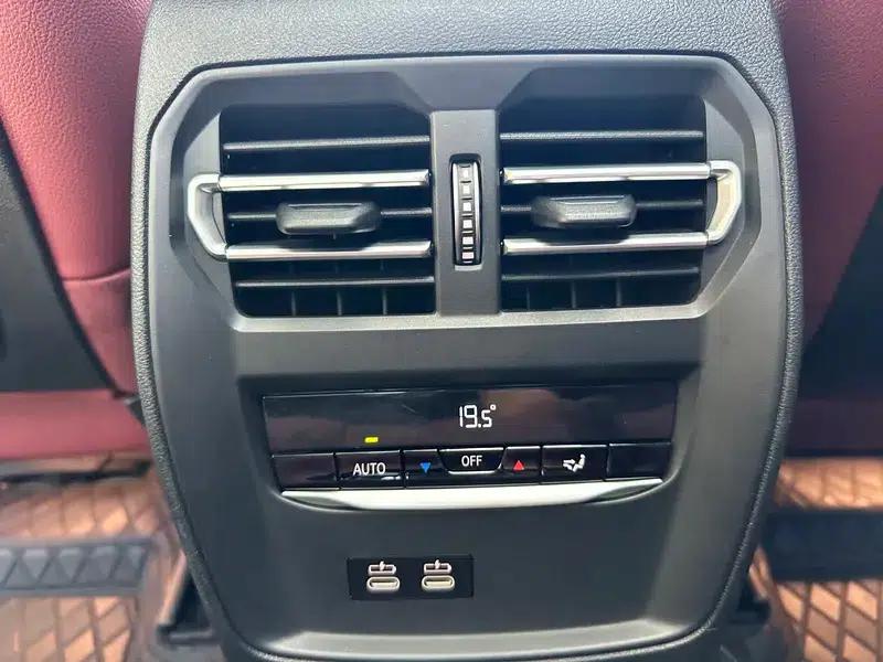 2022 BMW 3 Series 325Li M Sport Package — миниатюра 16