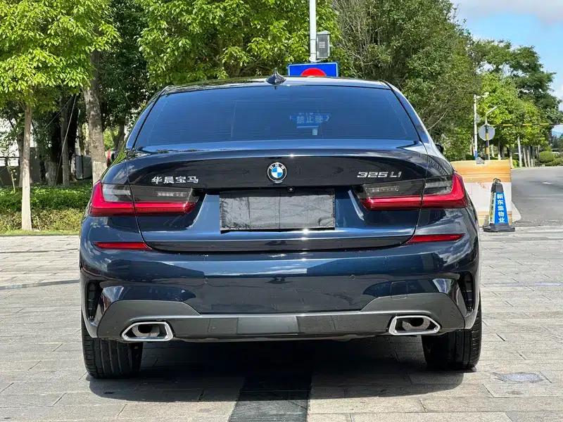2022 BMW 3 Series 325Li M Sport Package — миниатюра 5