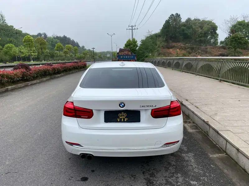 2017 BMW 3 Series 320Li Fashion Edition — миниатюра 5