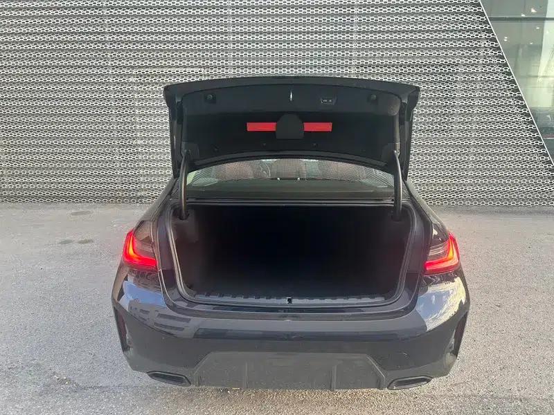 2025 BMW 3 Series 330Li Luxury M Sport Shadow Edition — миниатюра 14