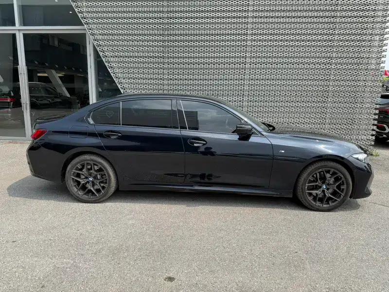 2025 BMW 3 Series 330Li Luxury M Sport Shadow Edition — миниатюра 5