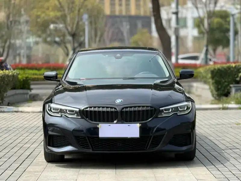 2022 BMW 3 Series 325i M Sport Package — миниатюра 2