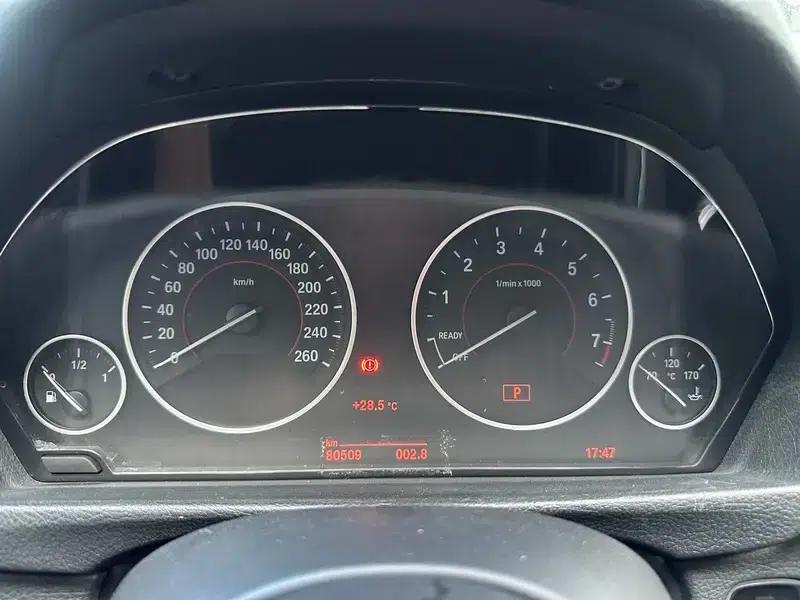 2017 BMW 3 Series 320Li M Sport — миниатюра 7