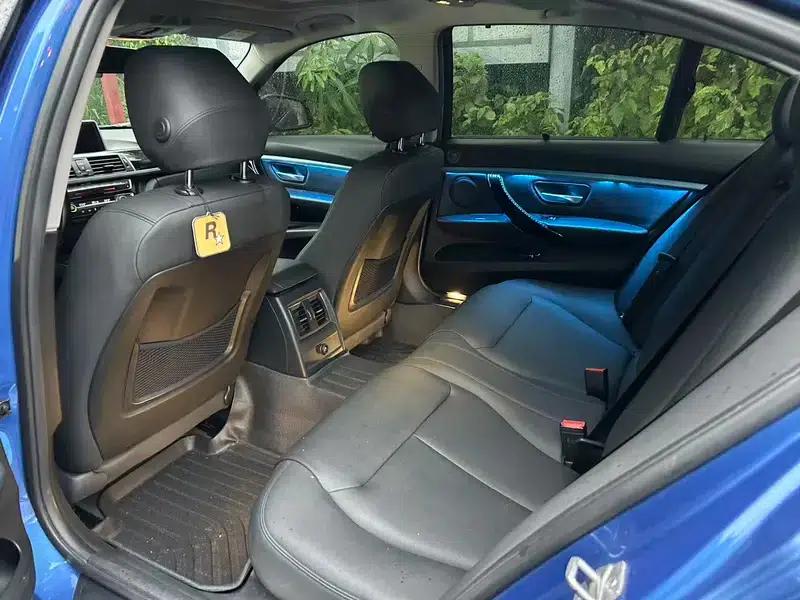 2017 BMW 3 Series 320Li M Sport — миниатюра 10
