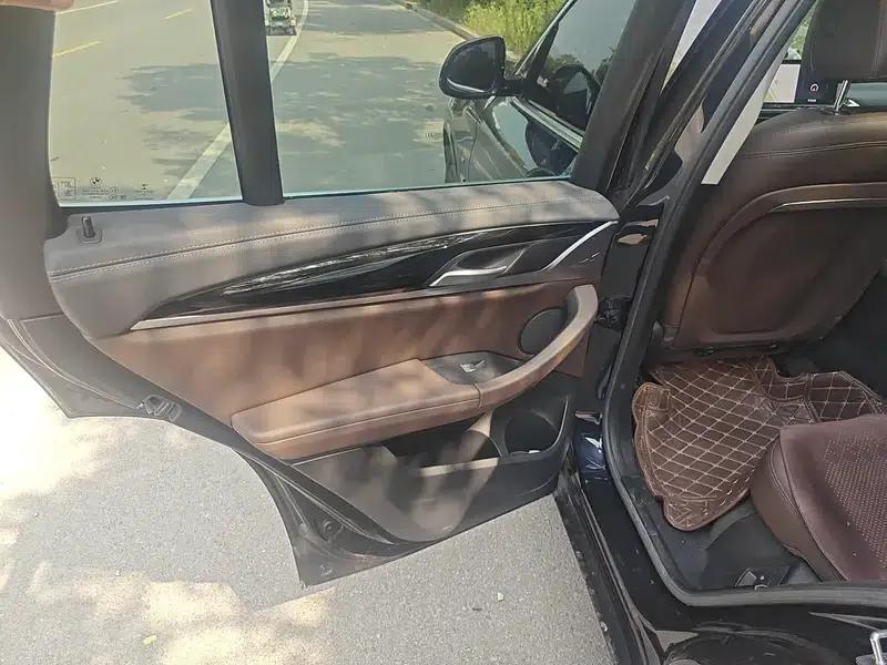 2022 BMW X3 xDrive25i M Sport Package — миниатюра 17