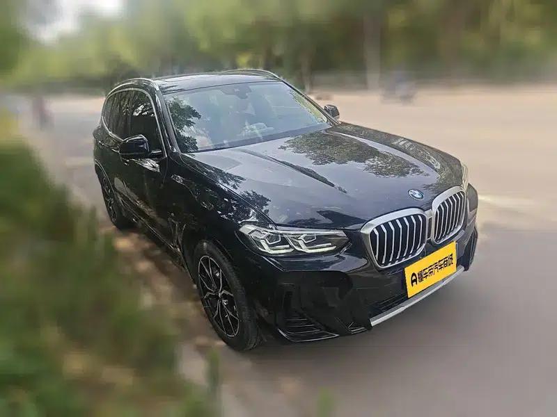 2022 BMW X3 xDrive25i M Sport Package — миниатюра 3
