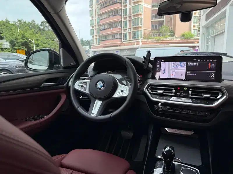 BMW X3 2023 xDrive30i Leading Edition M Sport Package — миниатюра 11