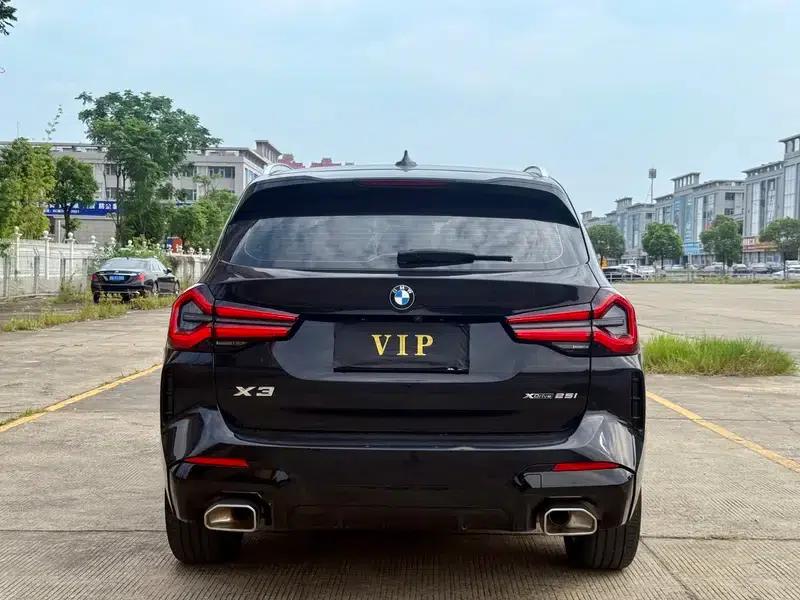 2022 BMW X3 xDrive25i M Sport Package — миниатюра 5