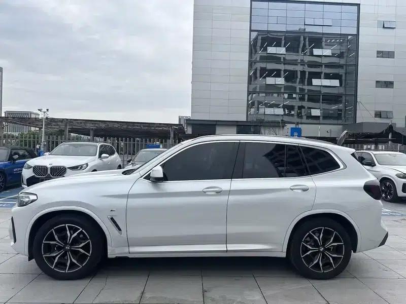 2022 BMW X3 xDrive25i M Sport Package — миниатюра 2