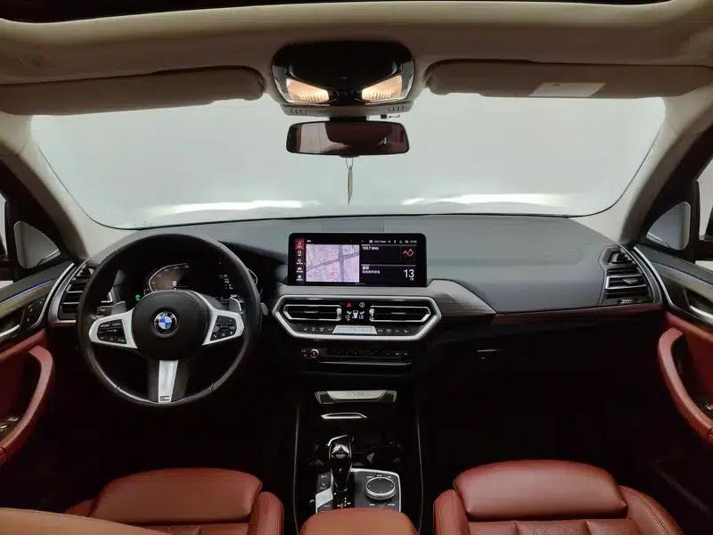 BMW X3 2022 xDrive30i Leading Edition M Sport Package — миниатюра 14