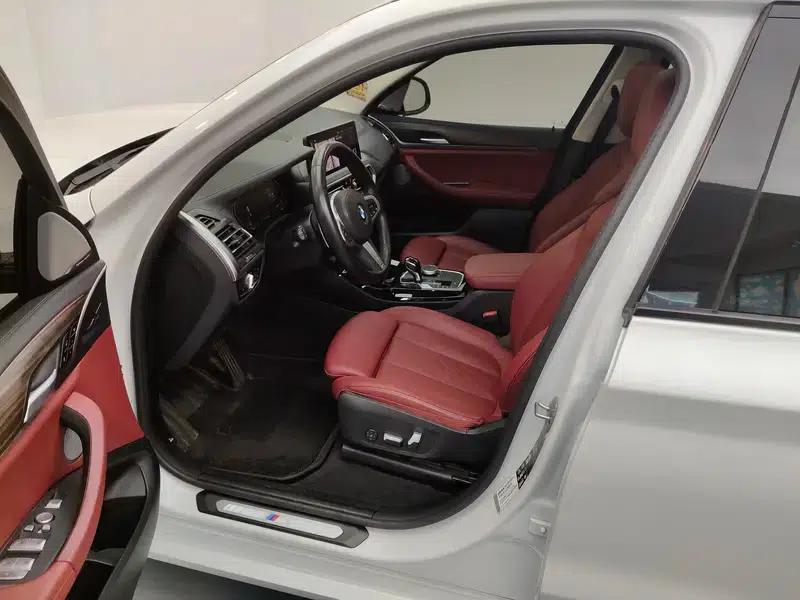 BMW X3 2022 xDrive30i Leading Edition M Sport Package — миниатюра 17