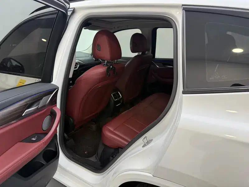 BMW X3 2022 xDrive30i Leading Edition M Sport Package — миниатюра 18