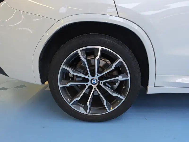 BMW X3 2022 xDrive30i Leading Edition M Sport Package — миниатюра 22