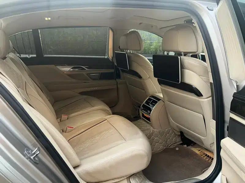 2016 BMW 7 Series 730Li Luxury — миниатюра 13