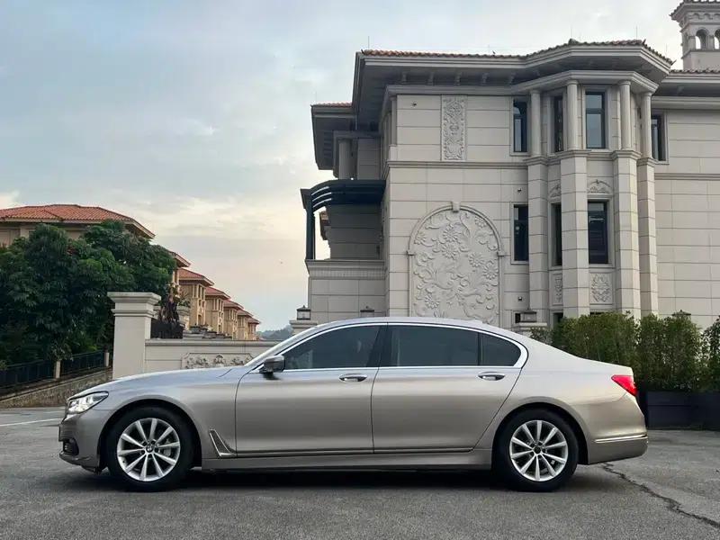 2016 BMW 7 Series 730Li Luxury — миниатюра 4
