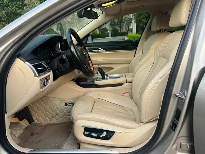 2016 BMW 7 Series 730Li Luxury — миниатюра 10
