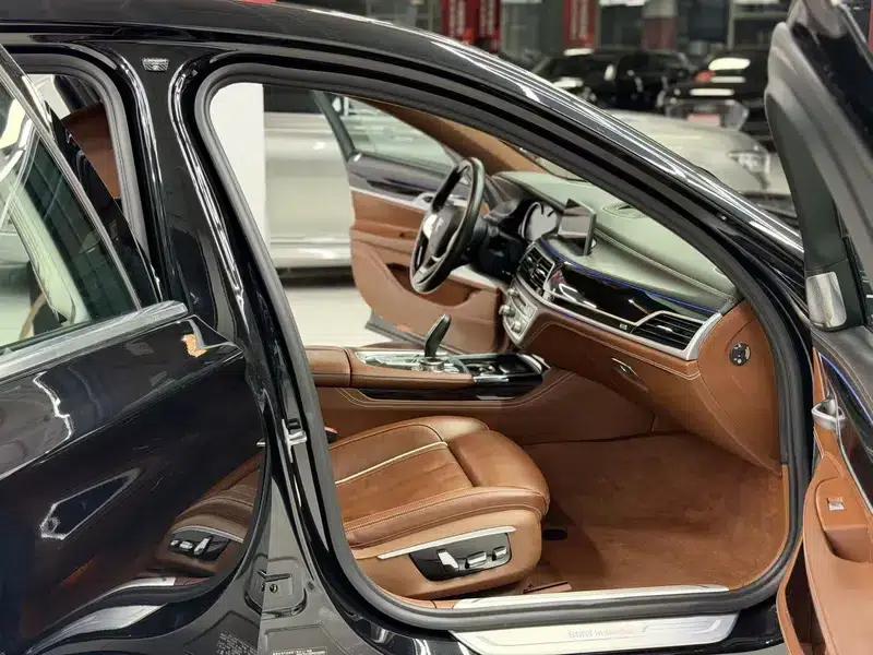 2017 BMW 7 Series 740Li xDrive Individual Edition — миниатюра 7