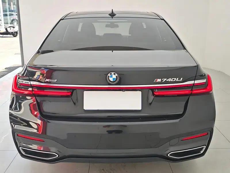 2019 BMW 7 Series 740Li Luxury M Sport Package — миниатюра 6