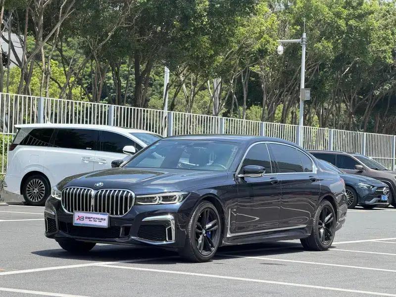 2019 BMW 7 Series 730Li M Sport Package — миниатюра 1