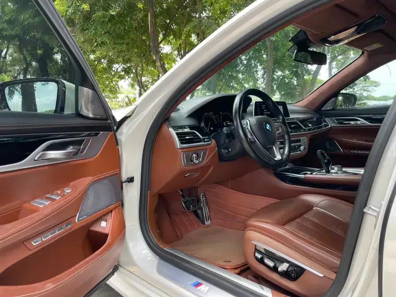 2018 BMW 7 Series 740Li xDrive Luxury M Sport Package — миниатюра 21