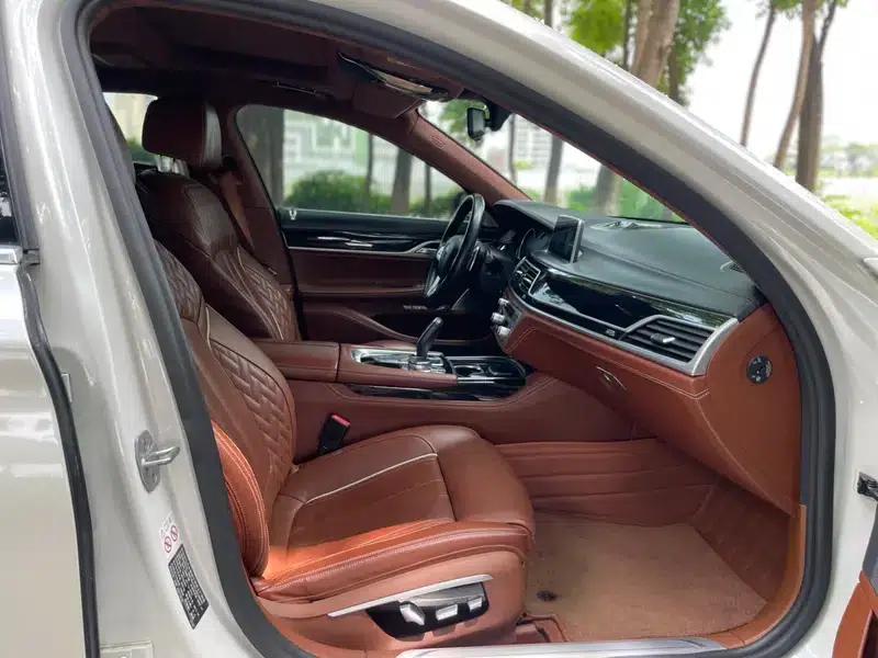 2018 BMW 7 Series 740Li xDrive Luxury M Sport Package — миниатюра 22